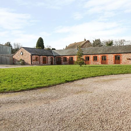 Villa The Old Sheep Shed Alberbury Exterior foto